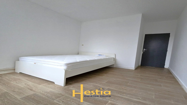 Ma-Cabane - Location Appartement LILLE, 34 m²