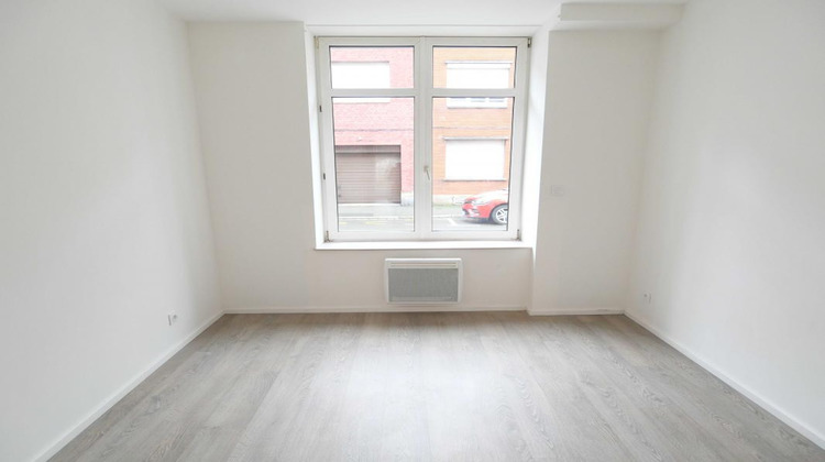 Ma-Cabane - Location Appartement LILLE, 38 m²