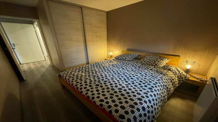 Ma-Cabane - Location Appartement LILLE, 66 m²