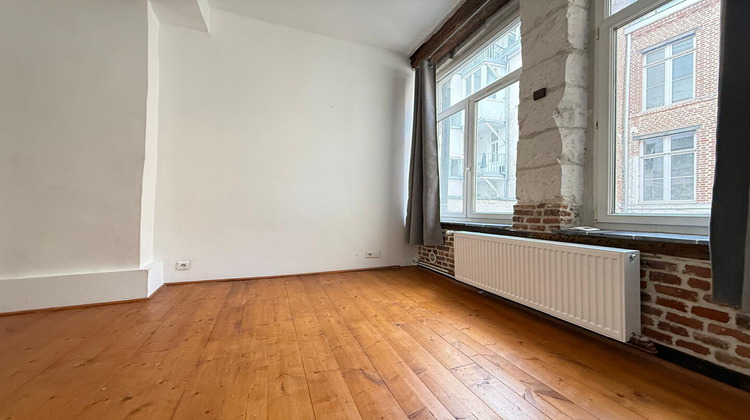 Ma-Cabane - Location Appartement LILLE, 76 m²