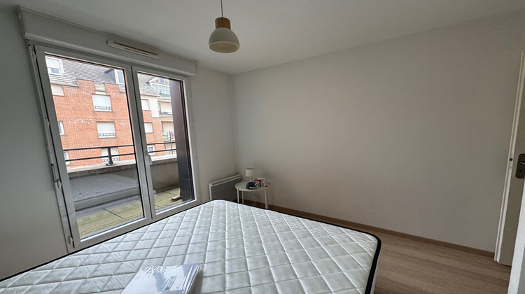 Ma-Cabane - Location Appartement LILLE, 42 m²