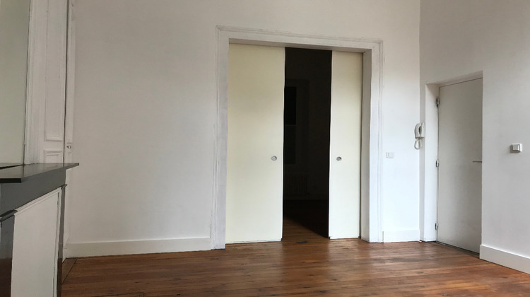 Ma-Cabane - Location Appartement LILLE, 63 m²