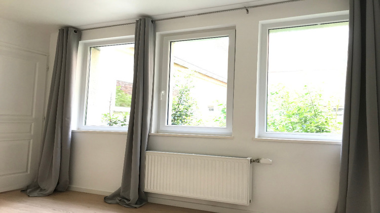 Ma-Cabane - Location Appartement LILLE, 63 m²