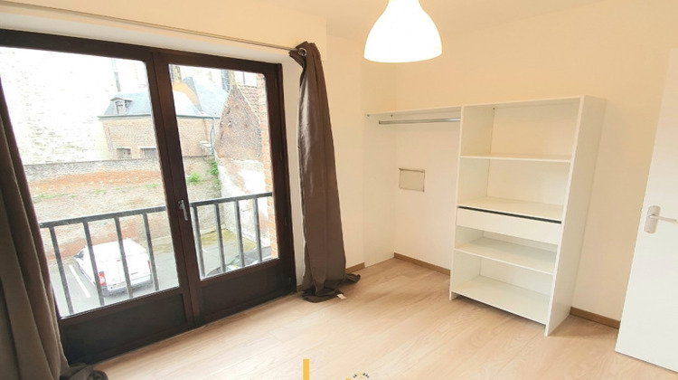 Ma-Cabane - Location Appartement LILLE, 35 m²