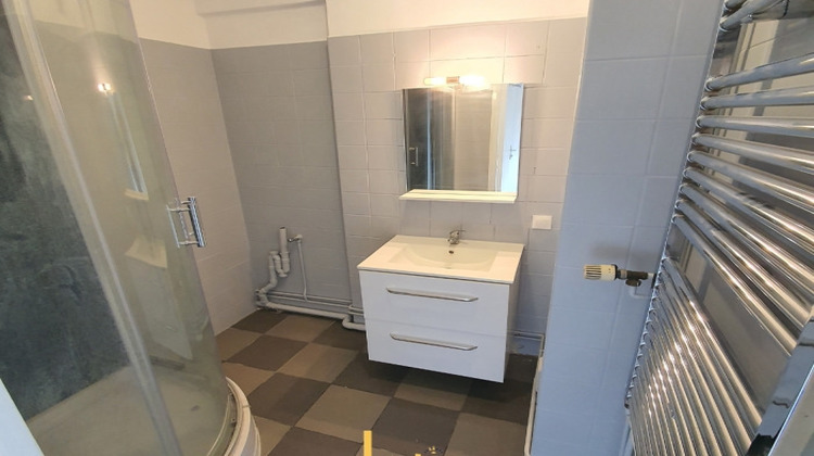 Ma-Cabane - Location Appartement LILLE, 35 m²