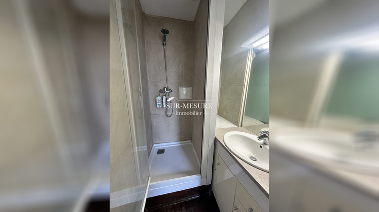 Ma-Cabane - Location Appartement Lille, 45 m²
