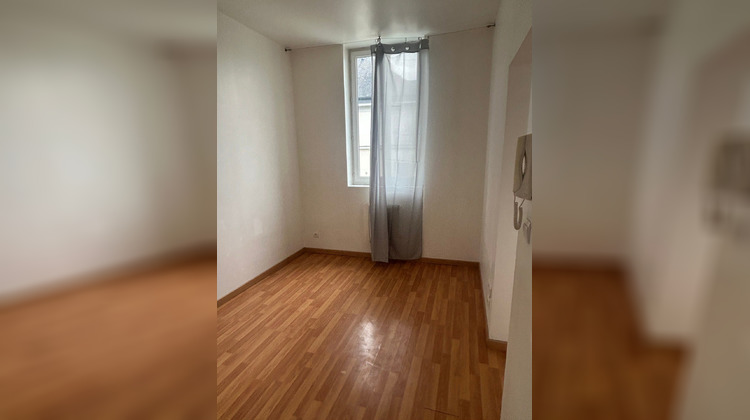 Ma-Cabane - Location Appartement Lillebonne, 24 m²