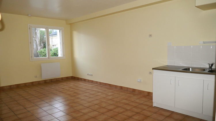 Ma-Cabane - Location Appartement Lillebonne, 18 m²