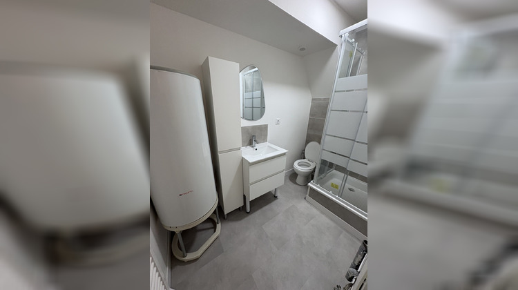 Ma-Cabane - Location Appartement Lillebonne, 25 m²