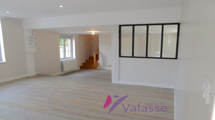 Ma-Cabane - Location Appartement Lillebonne, 69 m²