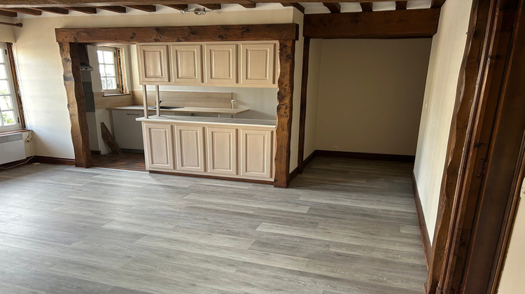 Ma-Cabane - Location Appartement Lillebonne, 46 m²