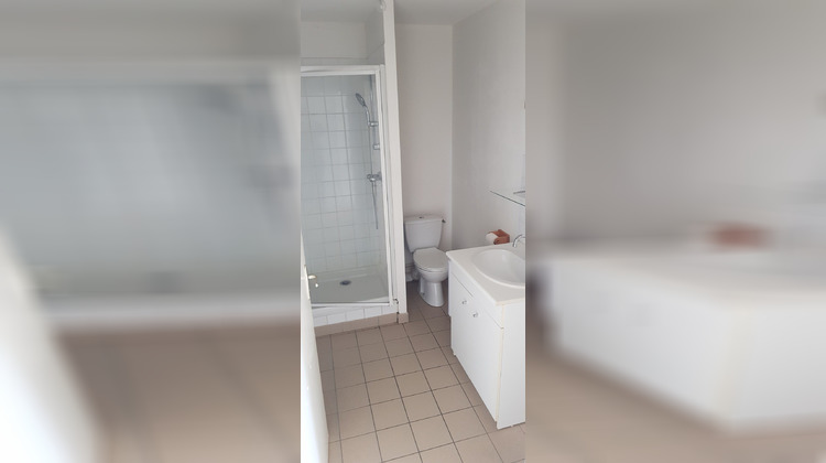 Ma-Cabane - Location Appartement Lillebonne, 30 m²
