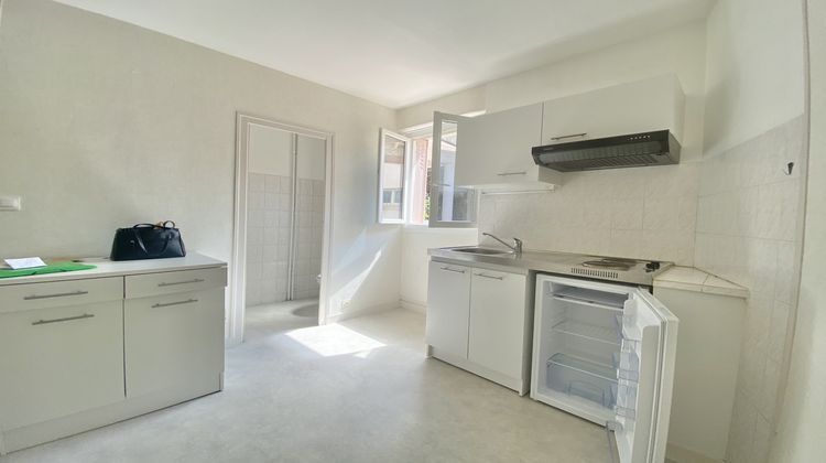 Ma-Cabane - Location Appartement Limoges, 21 m²