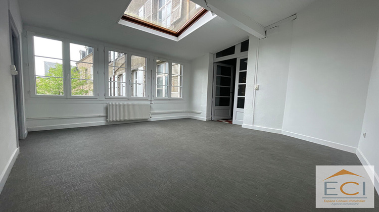 Ma-Cabane - Location Appartement LIMOGES, 207 m²