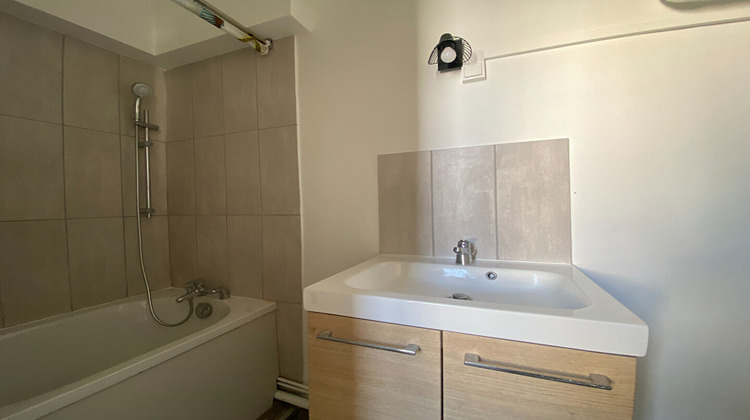 Ma-Cabane - Location Appartement LIMOGES, 28 m²