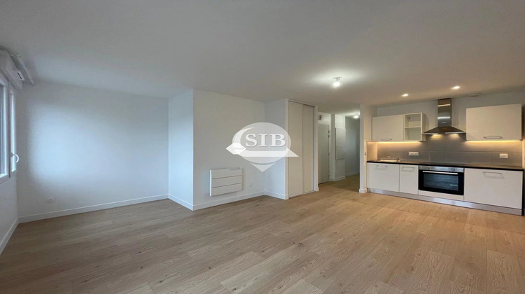 Ma-Cabane - Location Appartement Linas, 38 m²