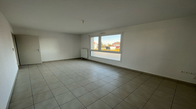 Ma-Cabane - Location Appartement LINGOLSHEIM, 66 m²