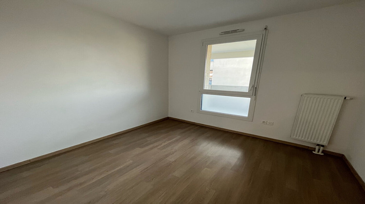 Ma-Cabane - Location Appartement LINGOLSHEIM, 66 m²