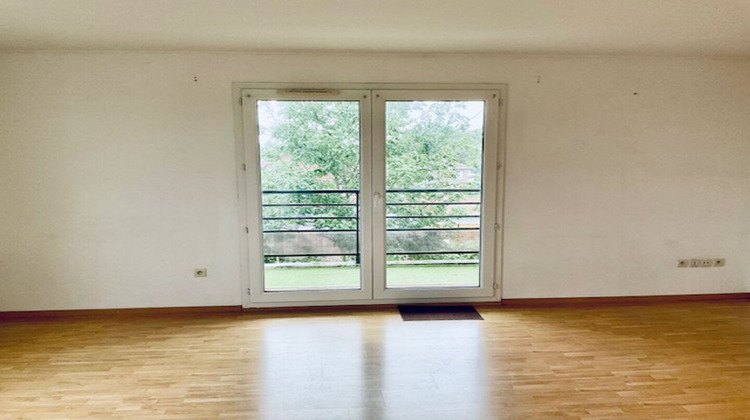 Ma-Cabane - Location Appartement LINSELLES, 0 m²