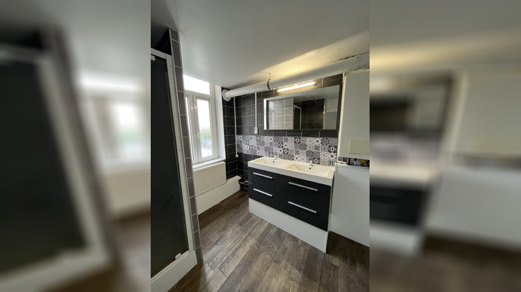 Ma-Cabane - Location Appartement Linselles, 65 m²