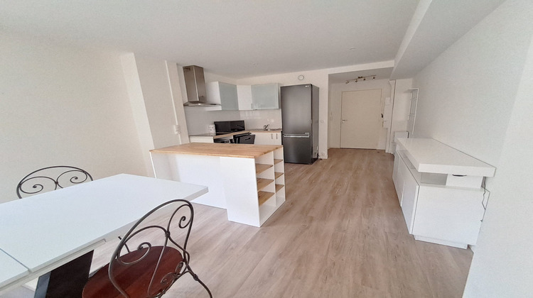 Ma-Cabane - Location Appartement Lisieux, 71 m²