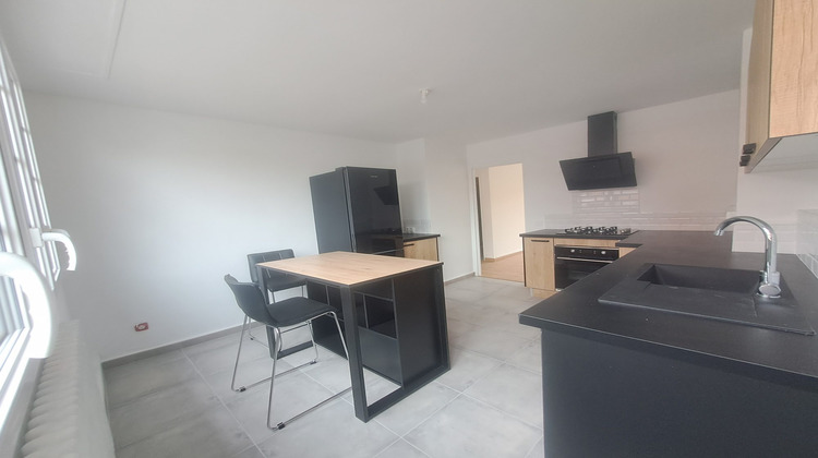 Ma-Cabane - Location Appartement Lisieux, 100 m²