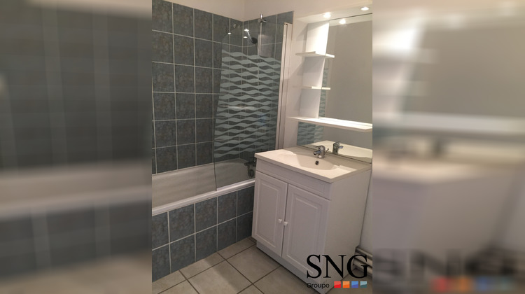 Ma-Cabane - Location Appartement Lisieux, 36 m²