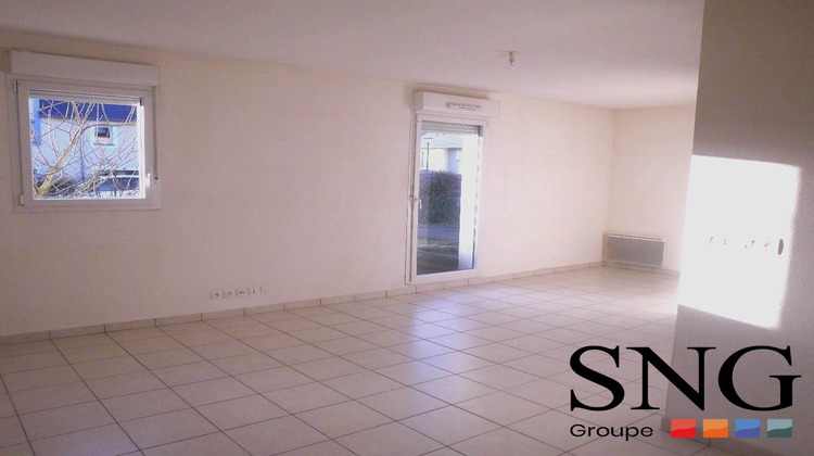 Ma-Cabane - Location Appartement Lisieux, 35 m²