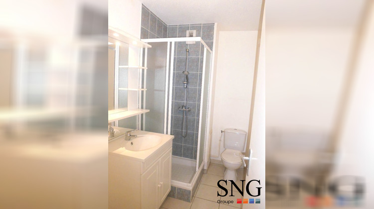 Ma-Cabane - Location Appartement Lisieux, 35 m²