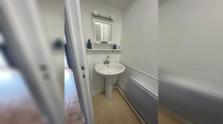 Ma-Cabane - Location Appartement Lisieux, 35 m²