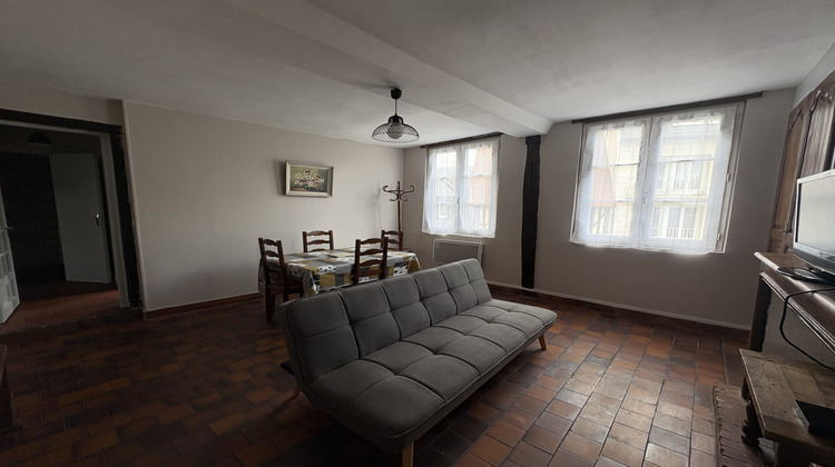 Ma-Cabane - Location Appartement Lisieux, 59 m²