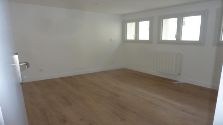 Ma-Cabane - Location Appartement LISIEUX, 78 m²