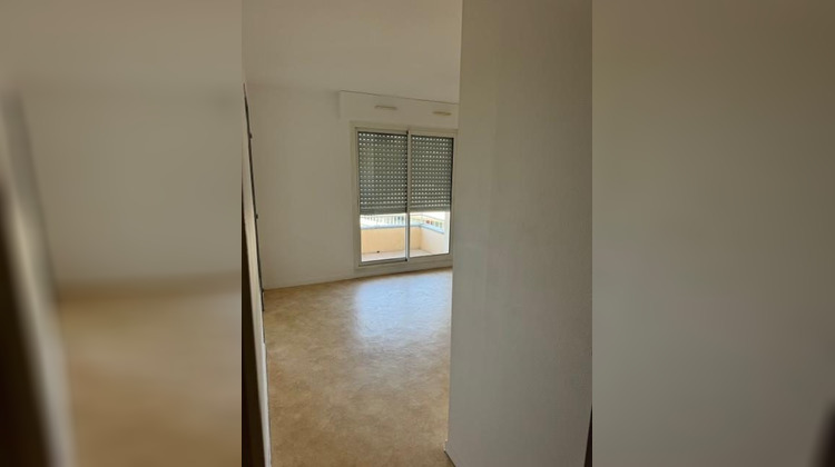 Ma-Cabane - Location Appartement Lisieux, 31 m²