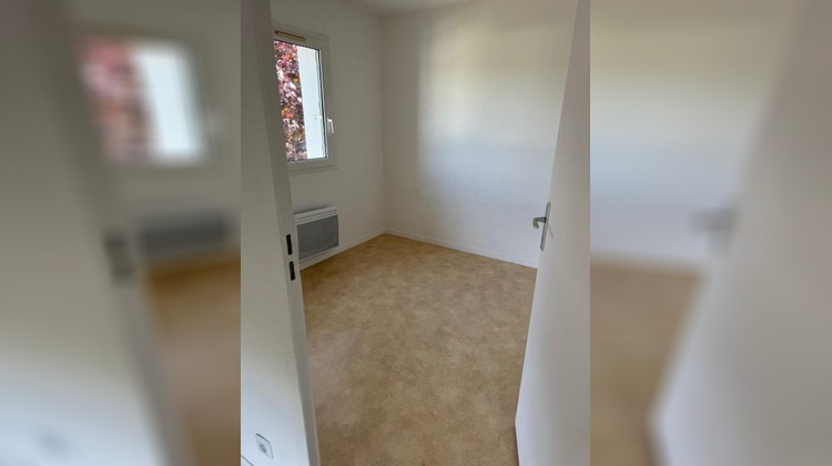 Ma-Cabane - Location Appartement Lisieux, 31 m²