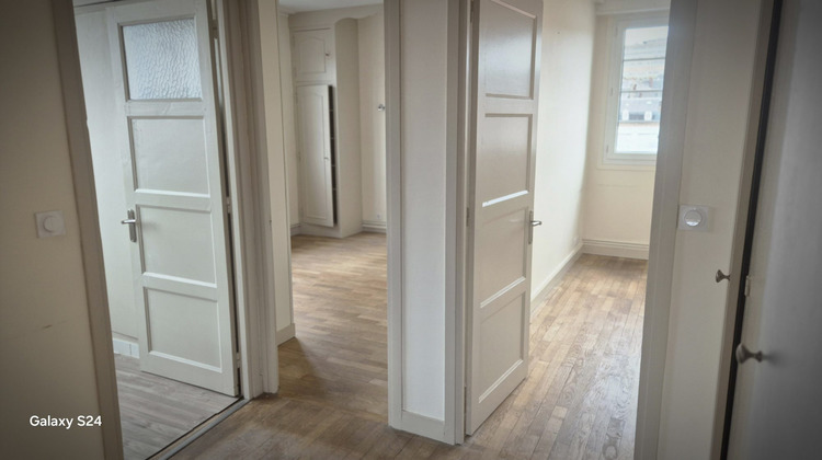 Ma-Cabane - Location Appartement Lisieux, 103 m²