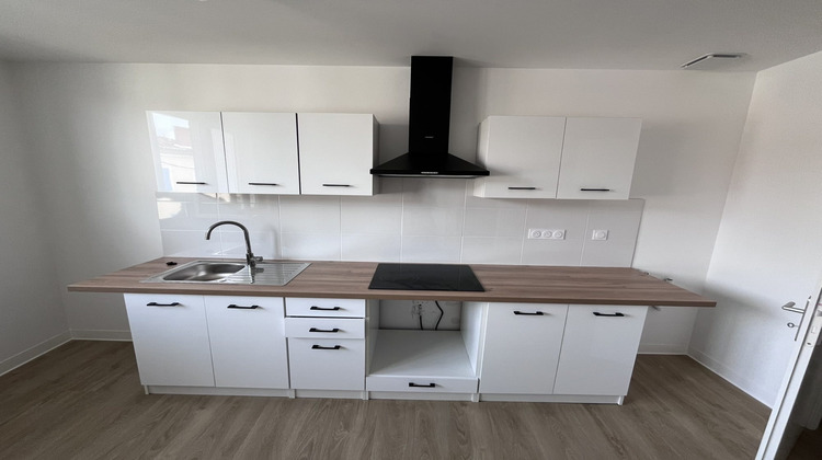 Ma-Cabane - Location Appartement Lisle, 43 m²