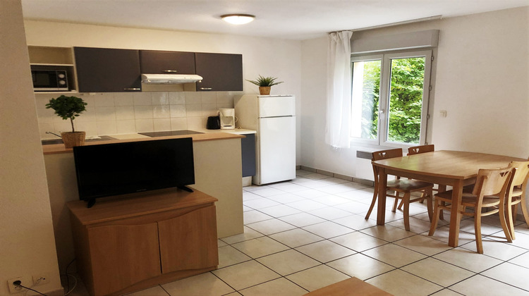 Ma-Cabane - Location Appartement Lissieu, 60 m²