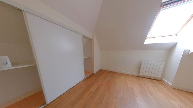 Ma-Cabane - Location Appartement LIVRE-SUR-CHANGEON, 23 m²