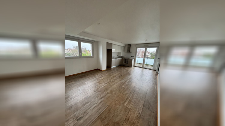 Ma-Cabane - Location Appartement LIVRY-GARGAN, 59 m²