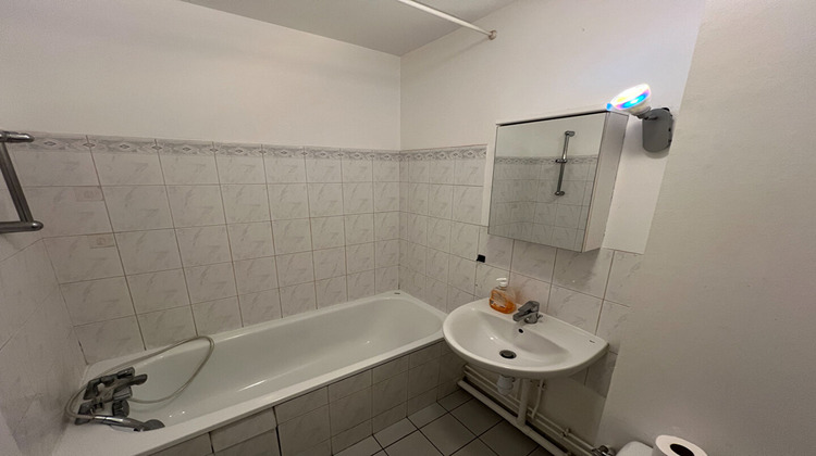 Ma-Cabane - Location Appartement LIVRY-GARGAN, 39 m²