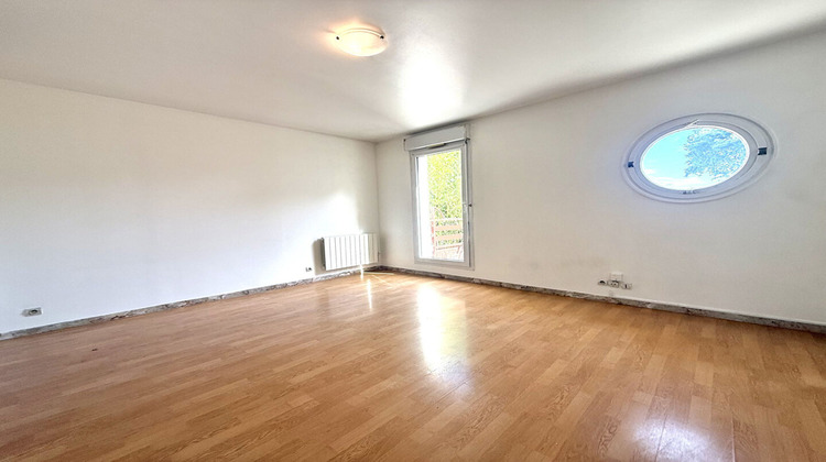 Ma-Cabane - Location Appartement LIVRY-GARGAN, 46 m²