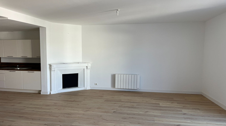 Ma-Cabane - Location Appartement LOCMINE, 78 m²