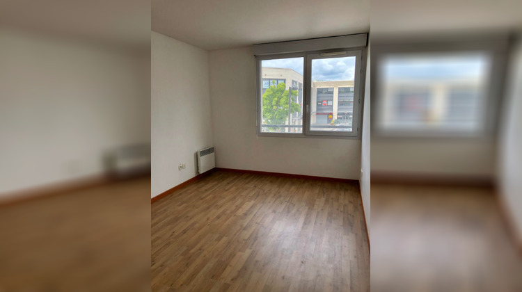 Ma-Cabane - Location Appartement LOGNES, 42 m²
