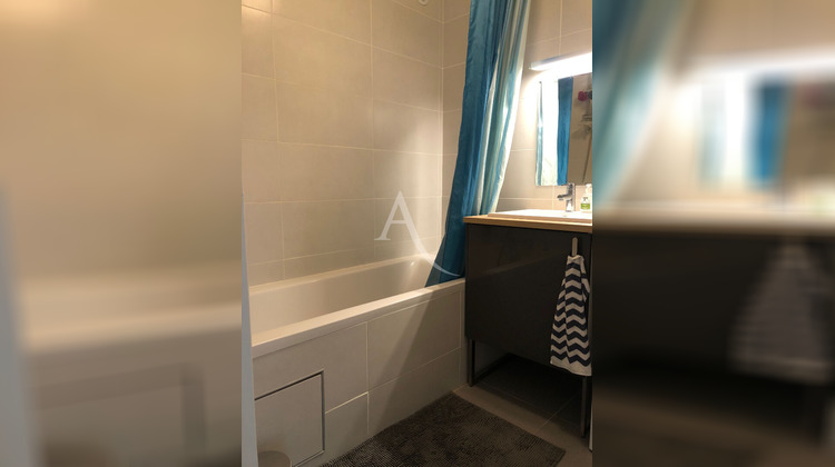 Ma-Cabane - Location Appartement LOGNES, 66 m²