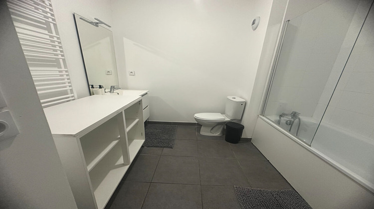 Ma-Cabane - Location Appartement LOMME, 101 m²