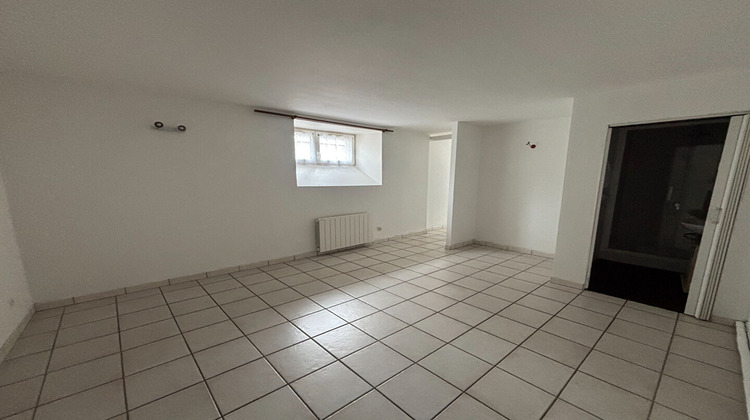 Ma-Cabane - Location Appartement LONGEVILLE-LES-SAINT-AVOLD, 58 m²
