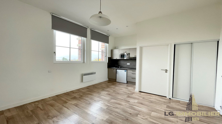 Ma-Cabane - Location Appartement LONGUEAU, 20 m²
