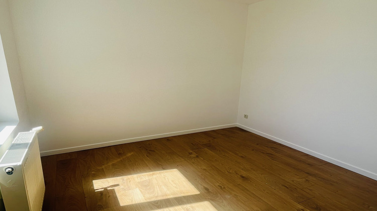 Ma-Cabane - Location Appartement LONGUEAU, 25 m²