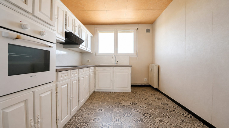 Ma-Cabane - Location Appartement Longvic, 61 m²