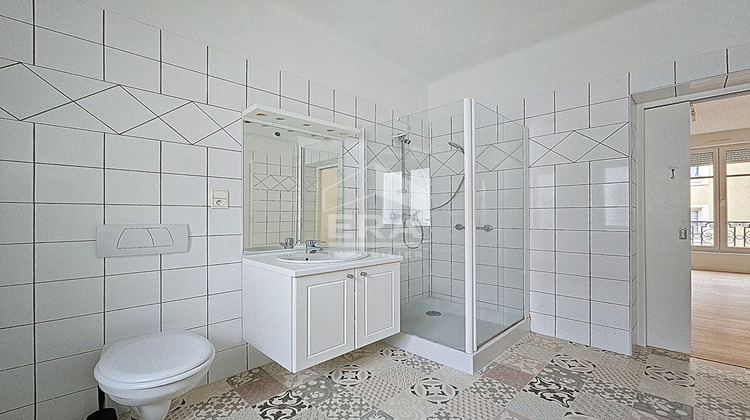 Ma-Cabane - Location Appartement LONGWY, 83 m²